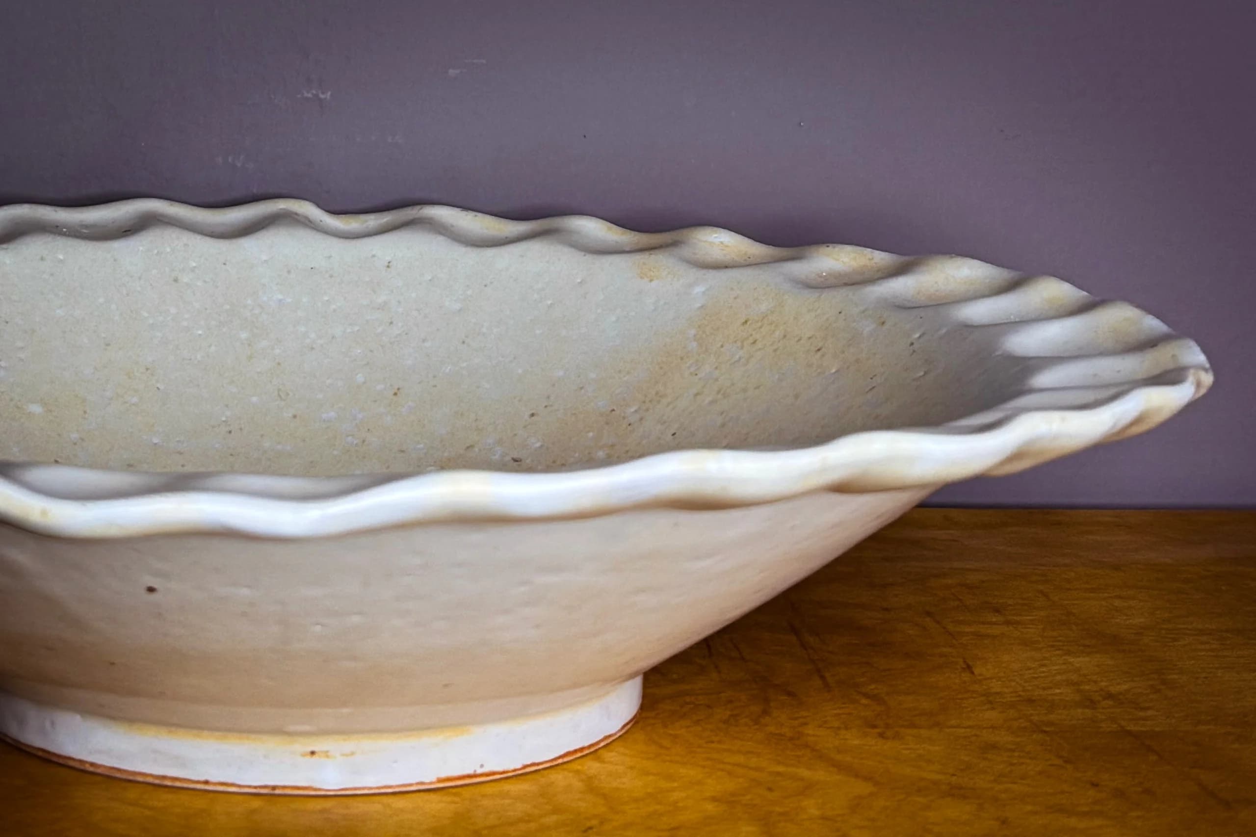CY.Ramics Ceramic Scalloped Bowl