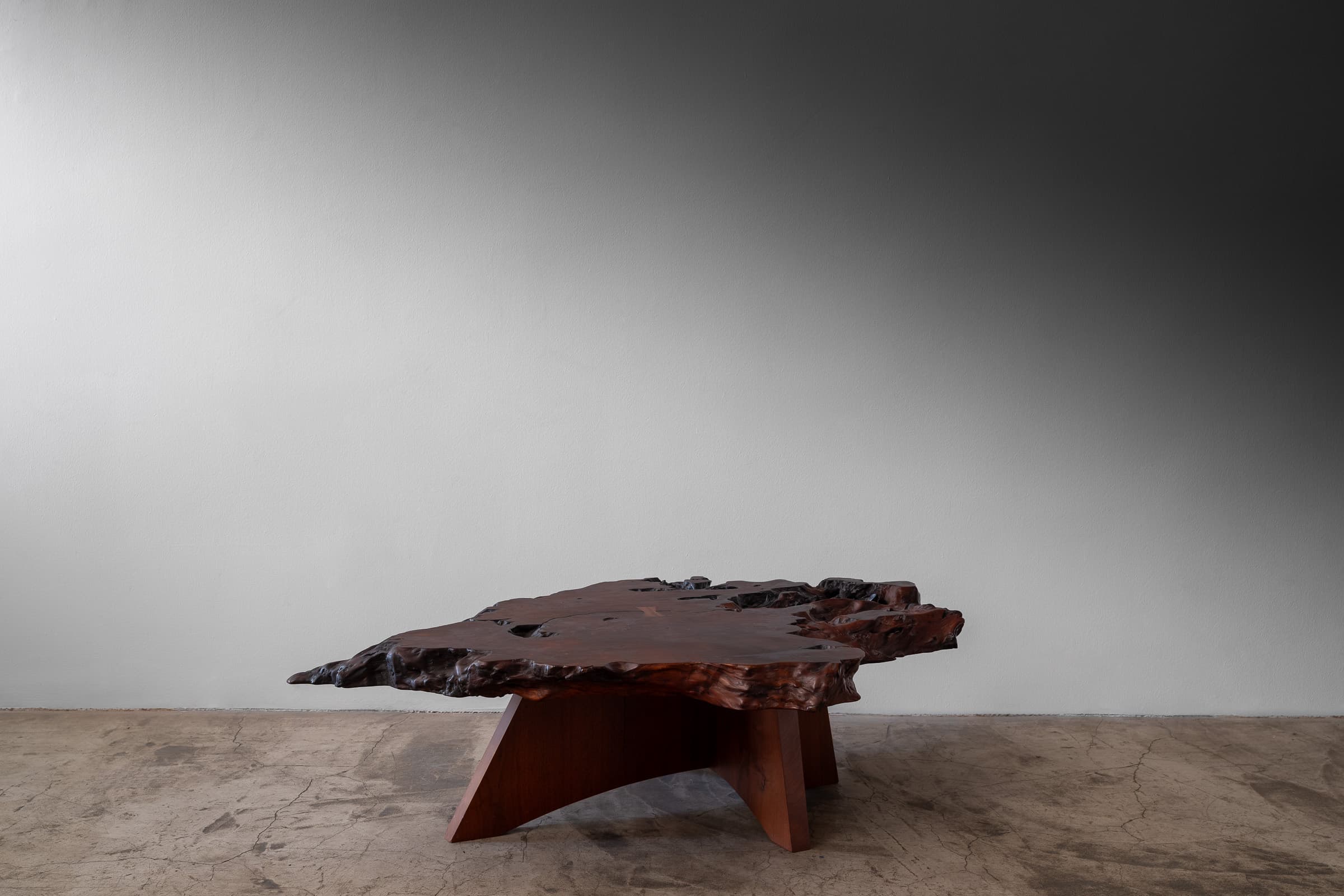 Arlyn Coffee Table