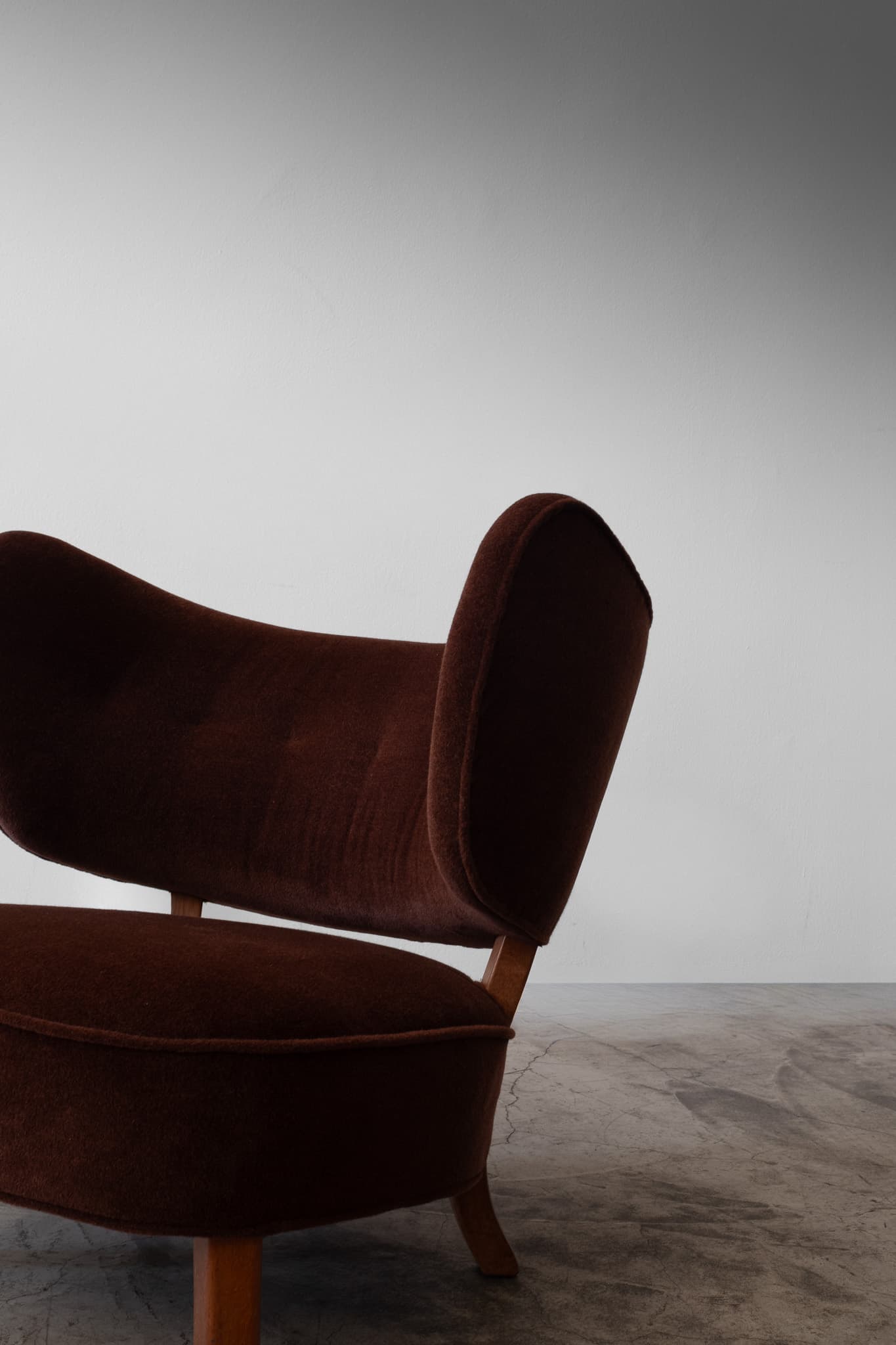 Easy chair with Oak Frame