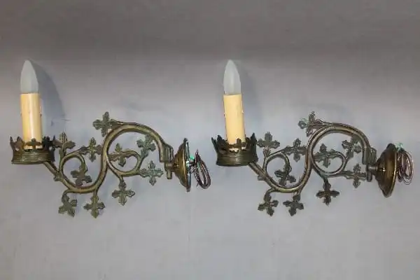 15233. Pair Of 1920’s Bronze Sconces With Vine Motif