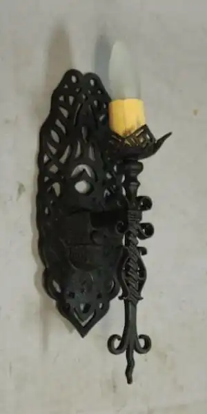 16142. 1920’s Spanish Revival Single Sconce
