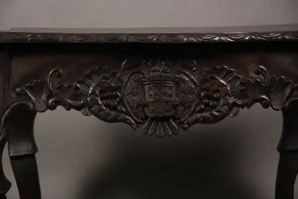 11976. Turn Of The Century Spanish Carved Table With Crest