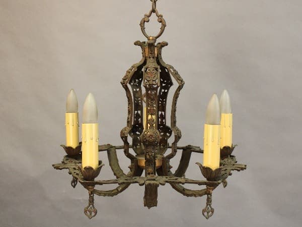 15386. Beautiful 1920's Chandelier With Brass Casting