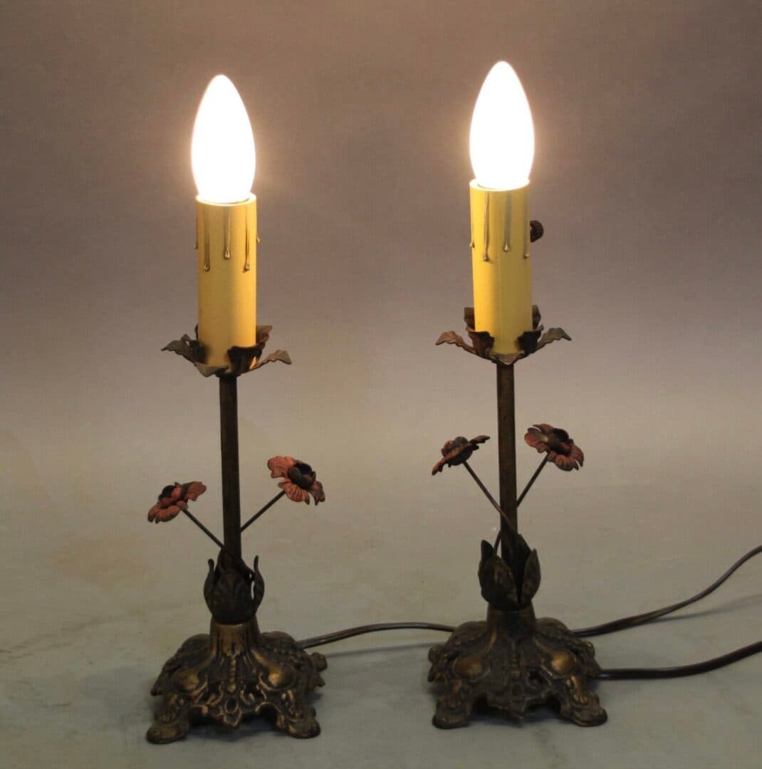 40656. Pair Of 1920’s Table Lamps With Floral Motif