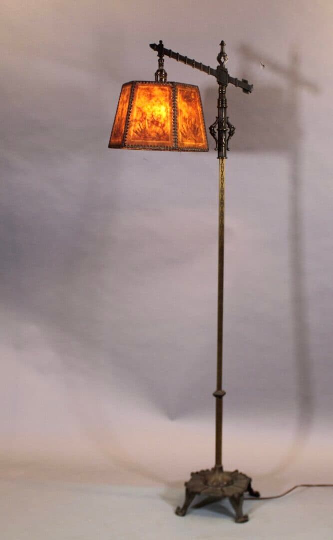 40553. Spanish Revival 1920’s Bridge Lamp With Original Mica Shade
