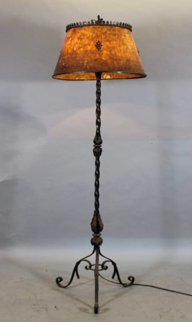 43415. Spanish Revival 1920’s Wrought Iron Floor Lamp With Mica Shade