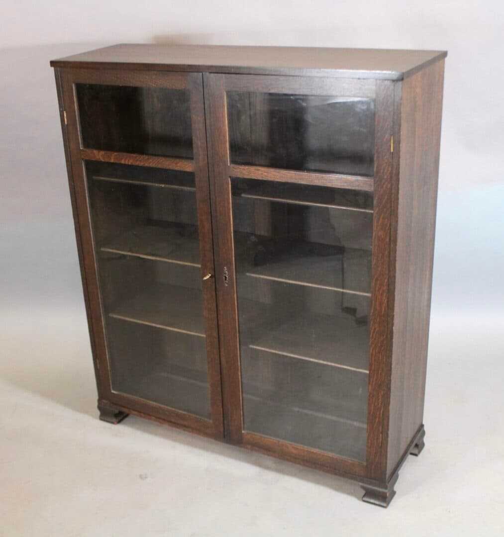 44014. Arts And Crafts 1910 Bookcase
