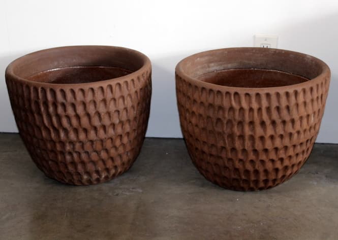 Matched Pair Hans Sumpf/ Stan Bitters Thumb Pots