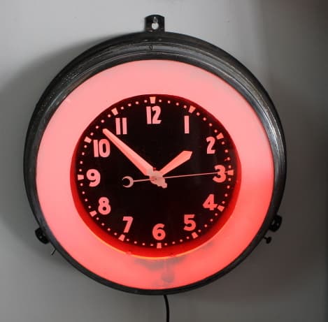 Old Glo-Dial Neon Clock