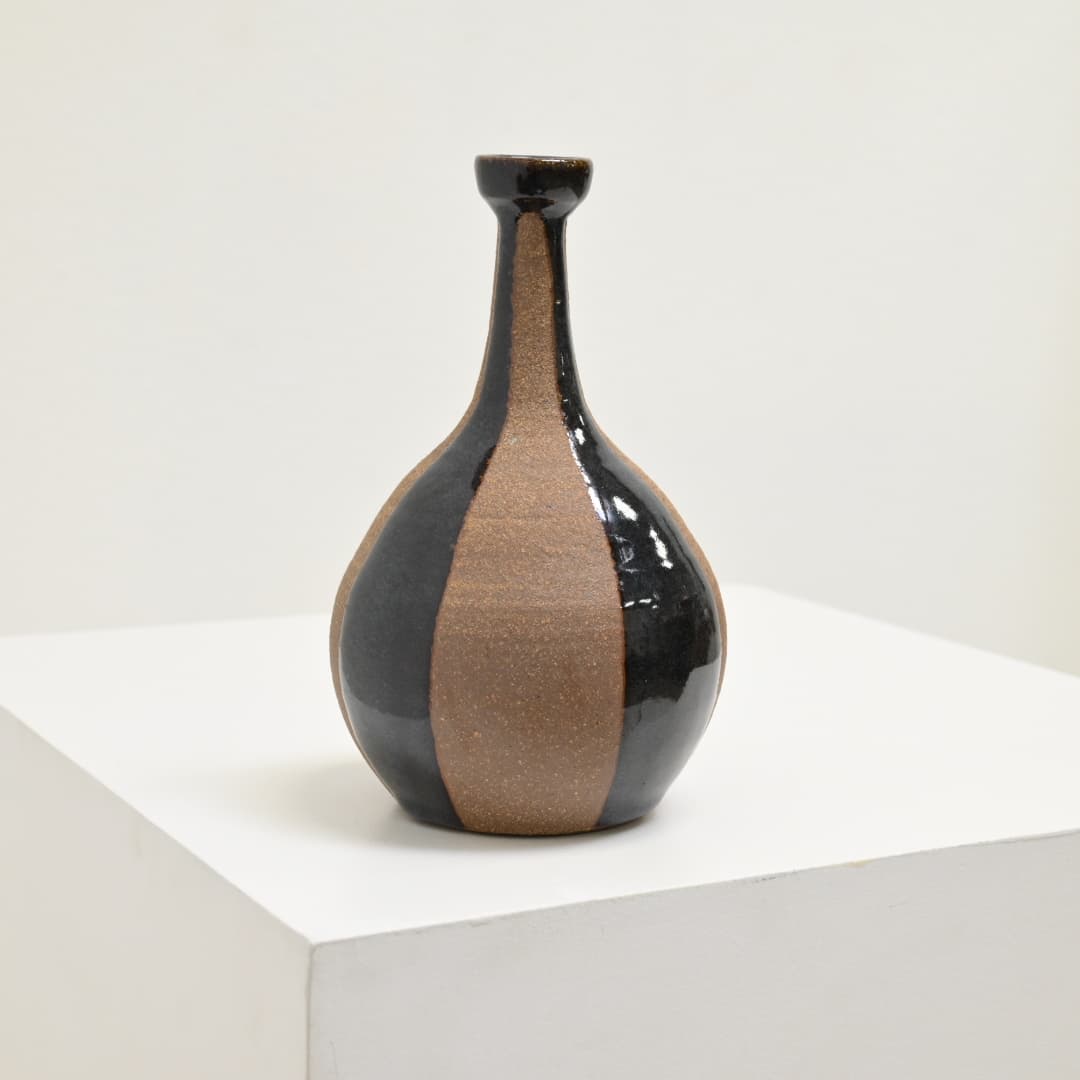 Stoneware Vase - Johnnie Velour, California, c. 2014
