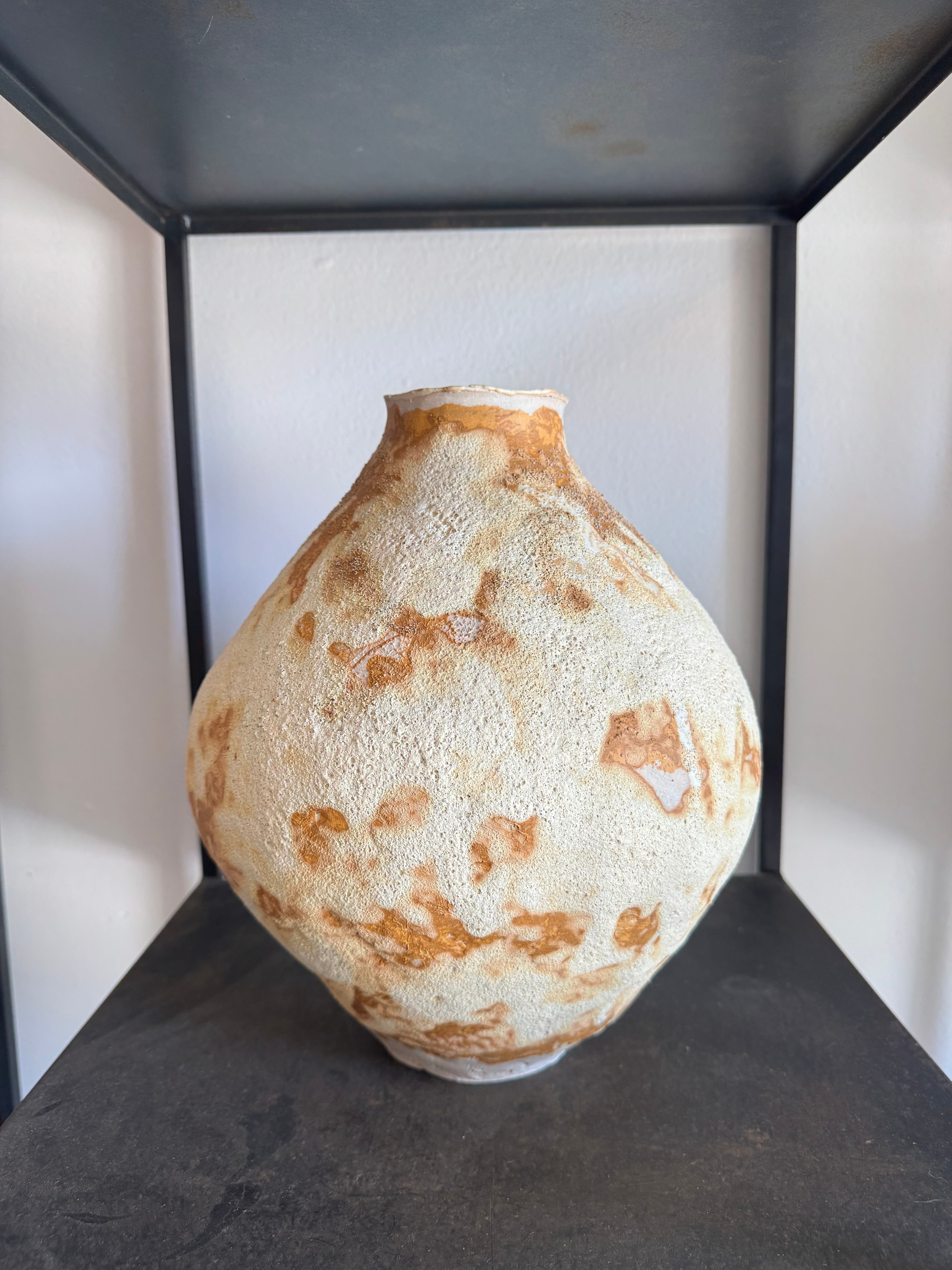Crater Tulip Vase
