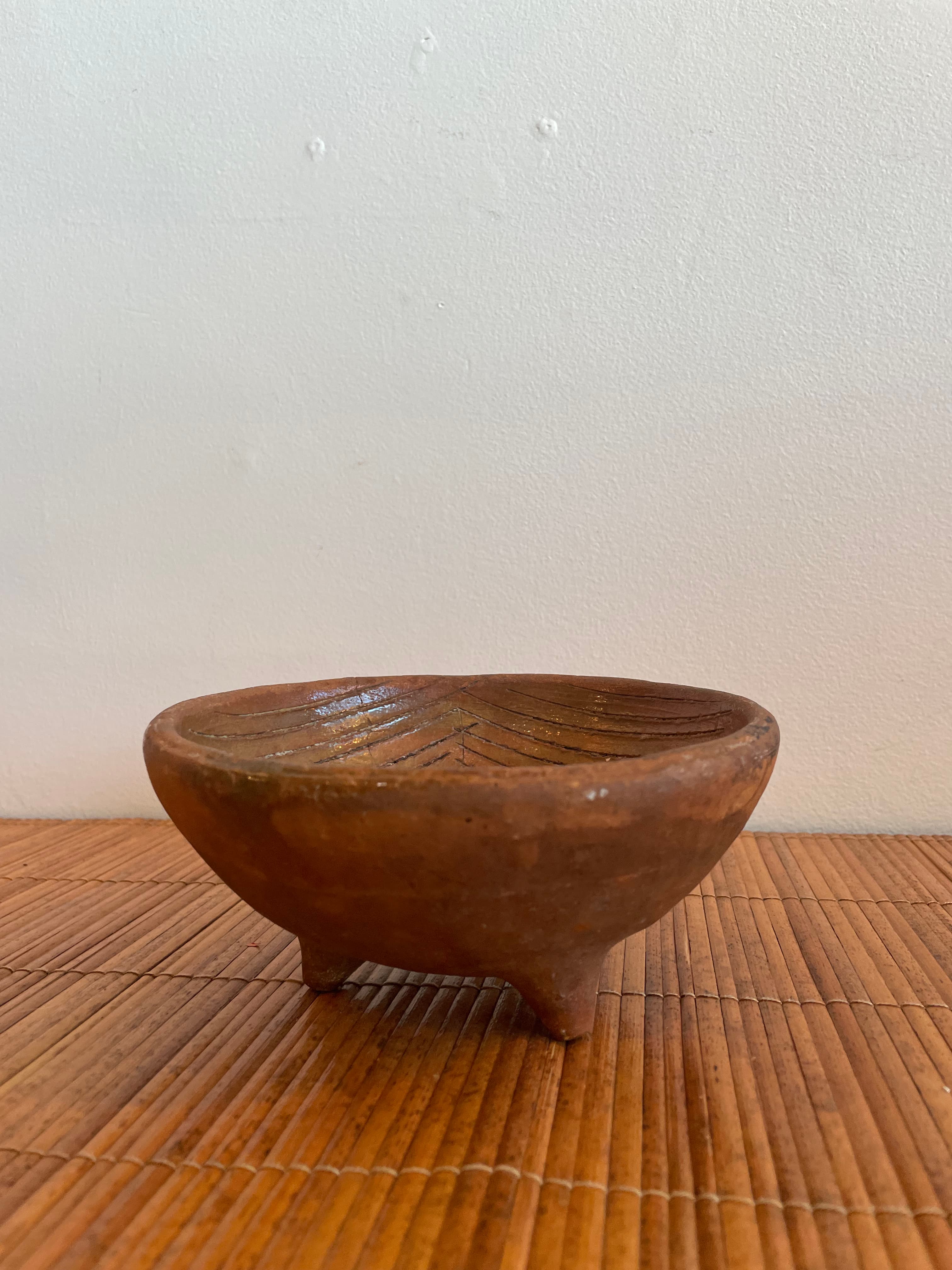 Primitive Lined Ceramic Dish