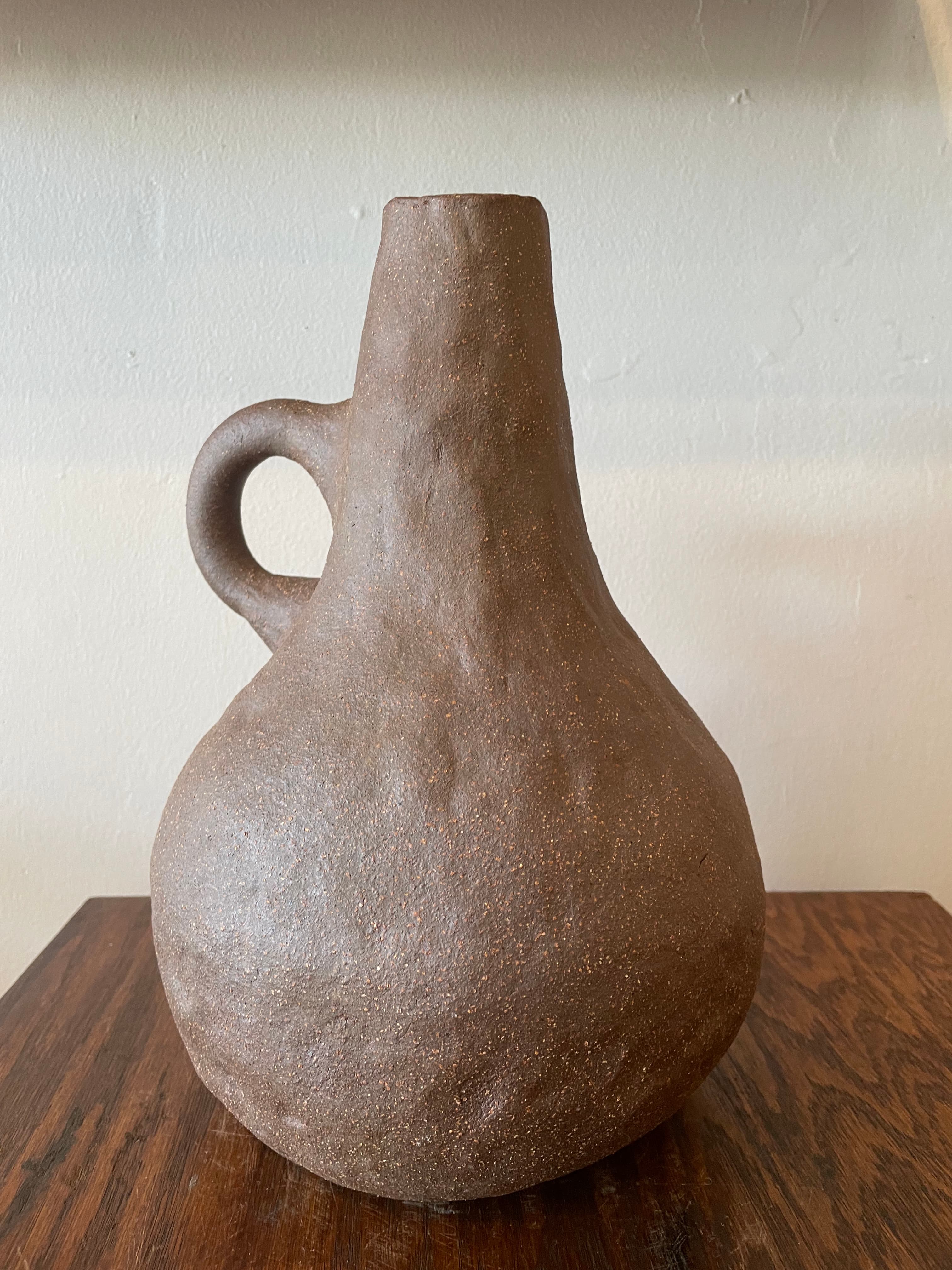 'Hara' Vase by Clare Fawn
