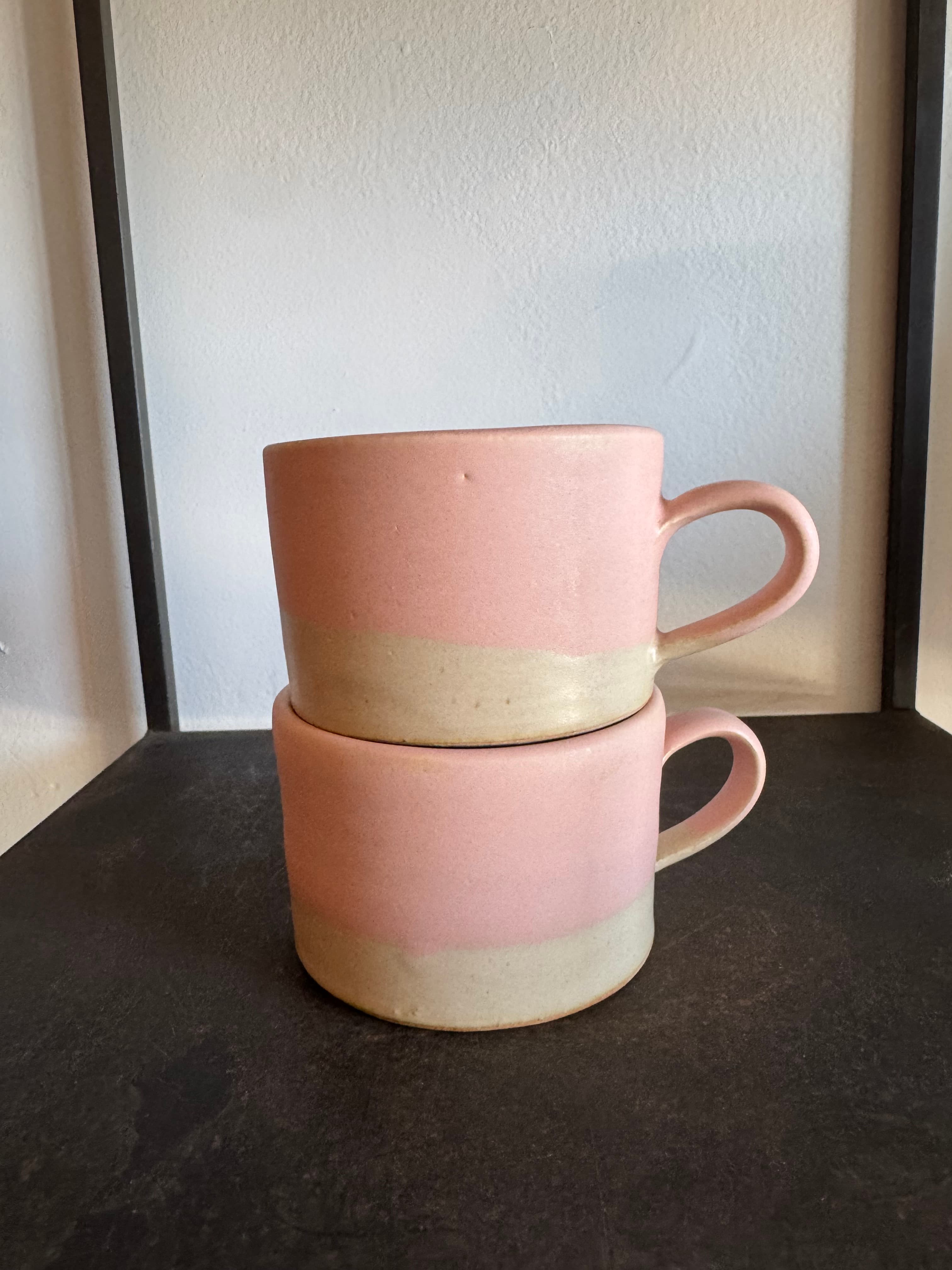 Low Pink Handle Mug