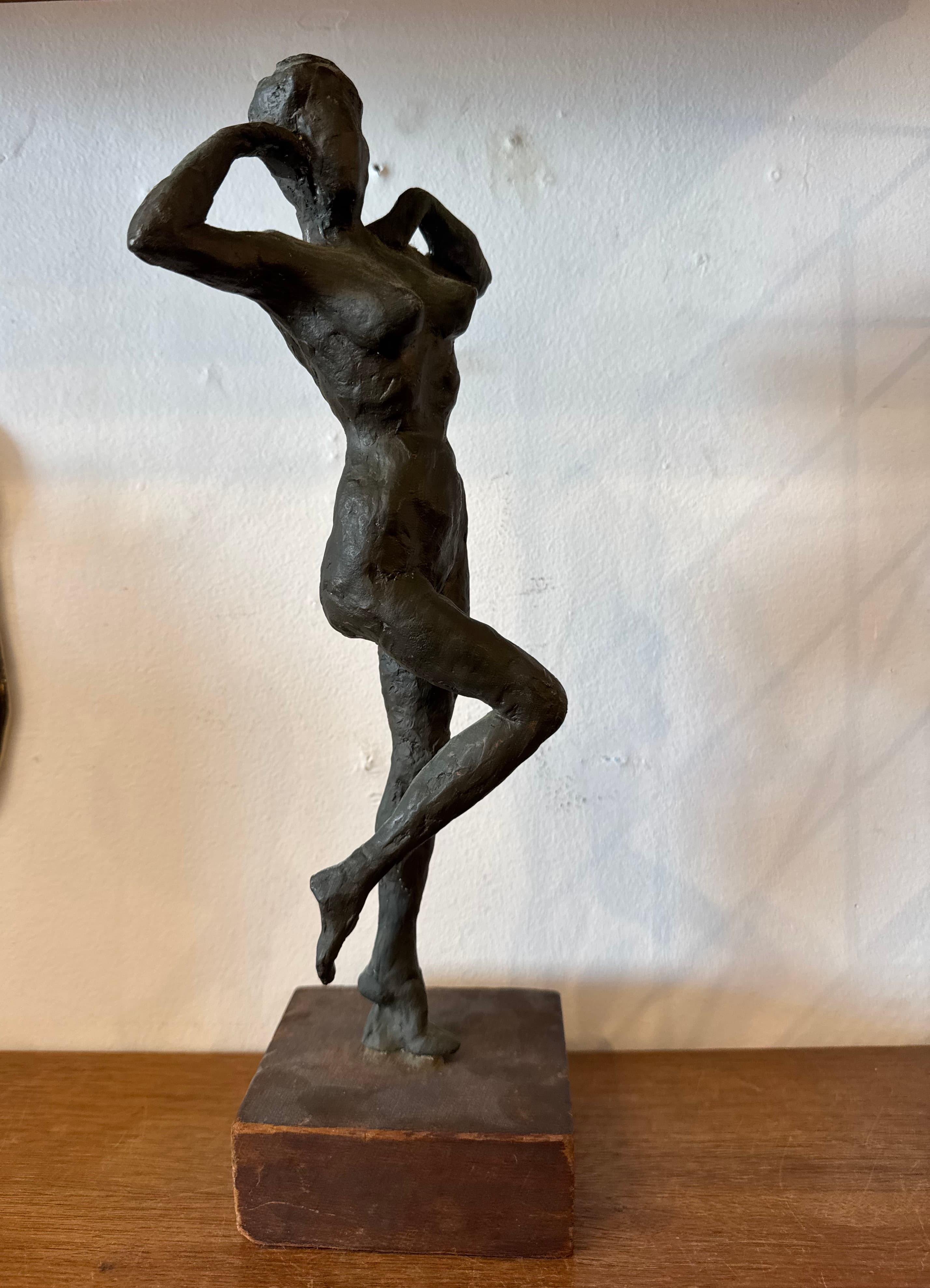 MCM Bronze Italian Women Sculpture