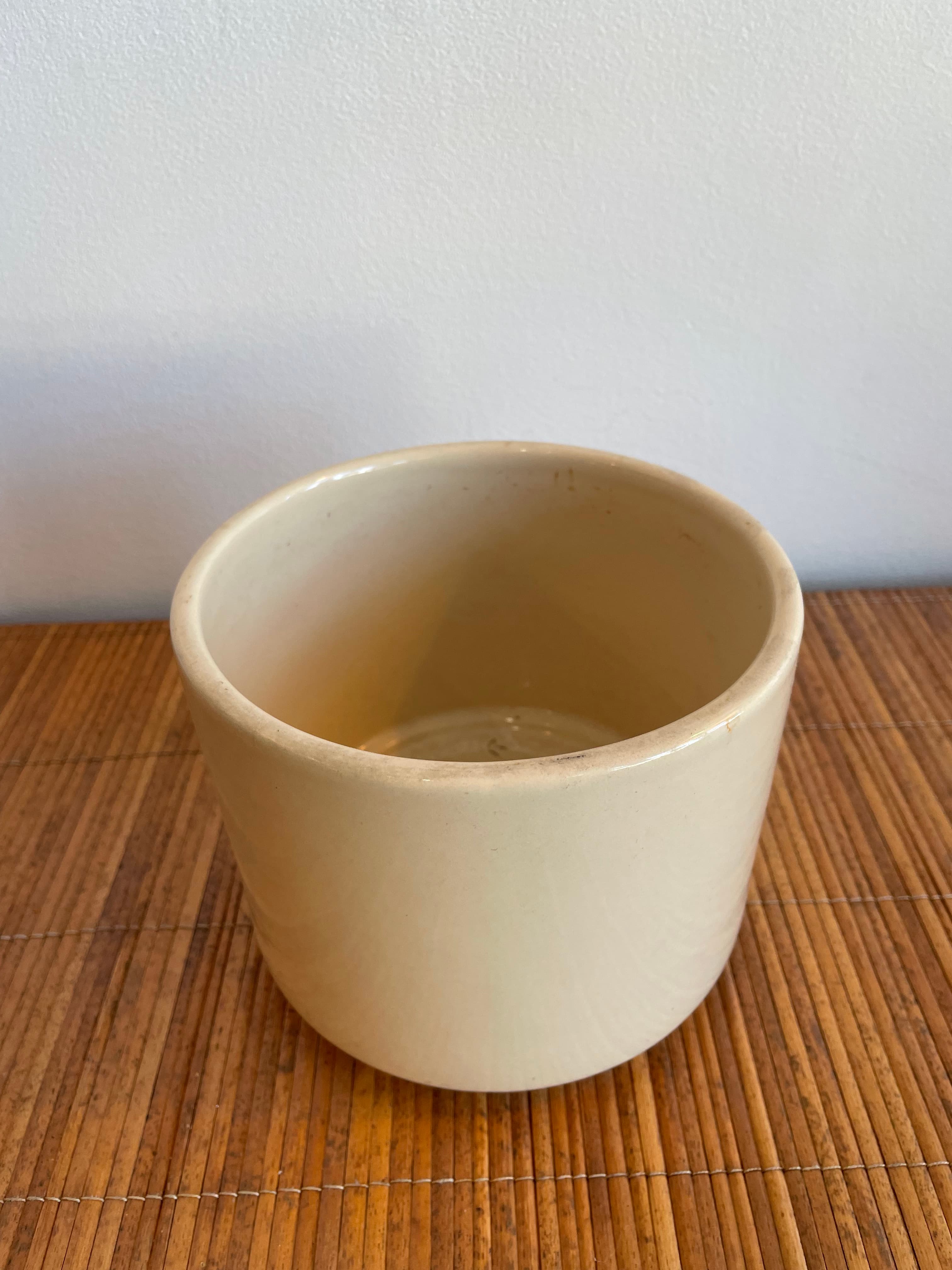 Small Cream Planter