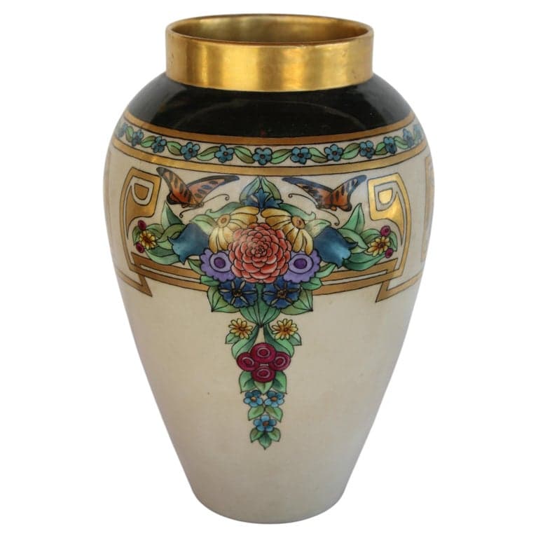 Art Deco Porcelain Vase by Pearl M. Jones, Feb. 10, 1930 (circa 1930) | Ventura