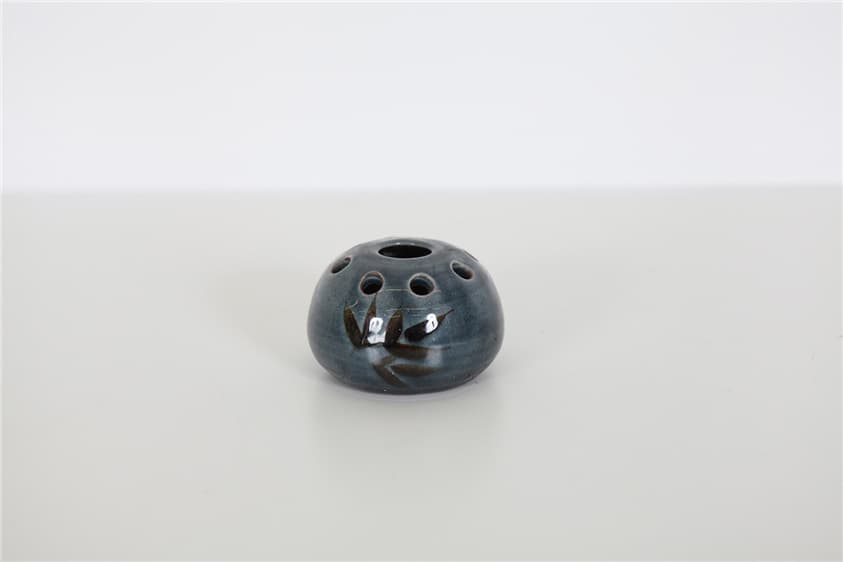 ceramic 1002