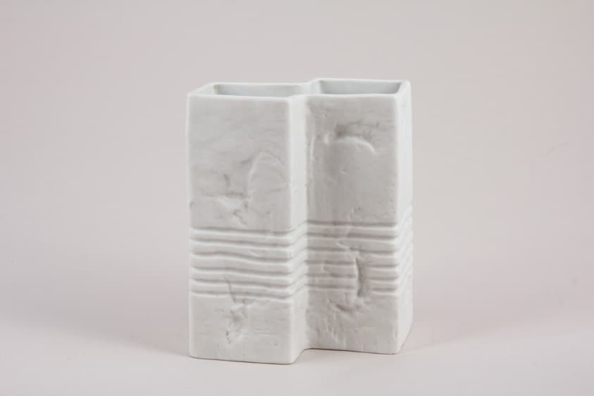 WHITE CERAMIC 519
