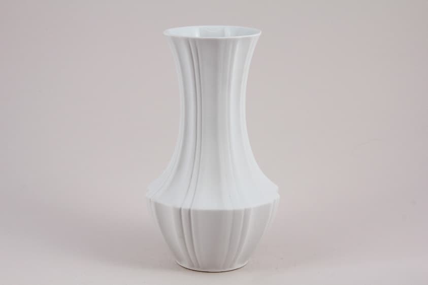 WHITE CERAMIC 556