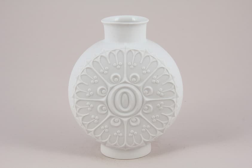 WHITE CERAMIC 743