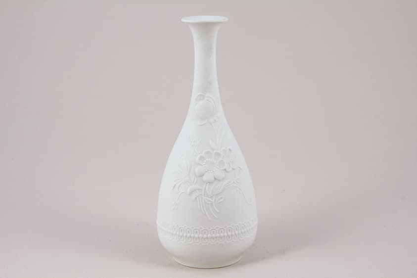 WHITE CERAMIC 771
