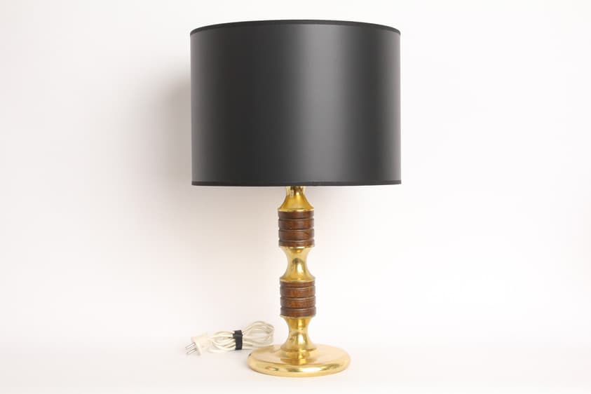 TABLE LAMP 322