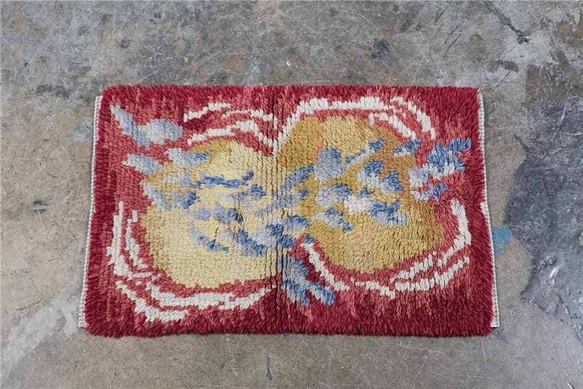 RUG 327