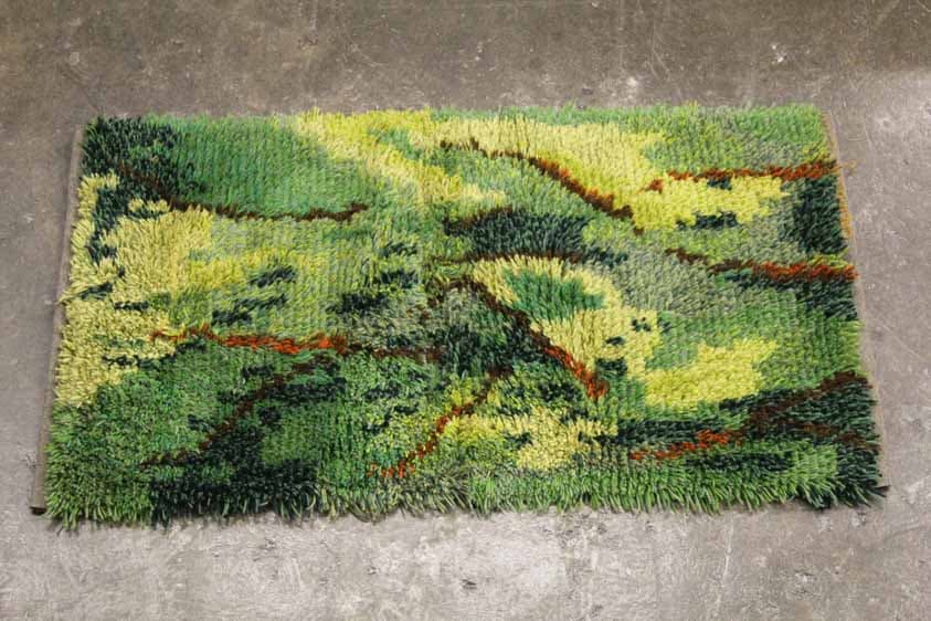 RUG 372