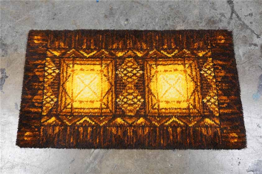 rug 545