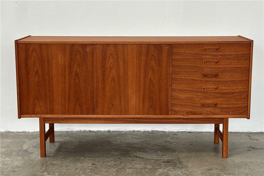 sideboard 5246