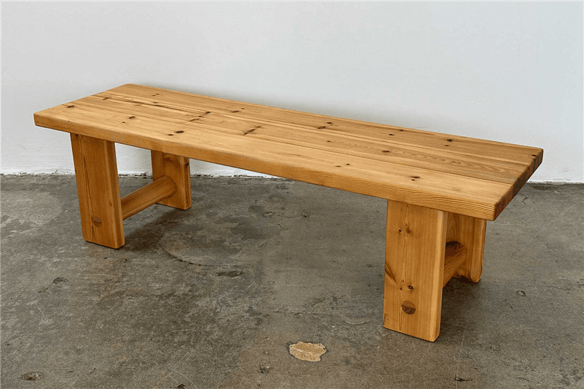 bench 1076