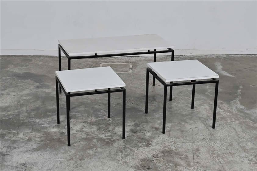 coffee table 1316