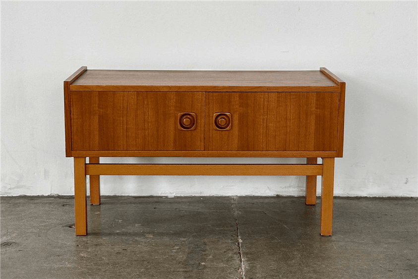 end table 1424
