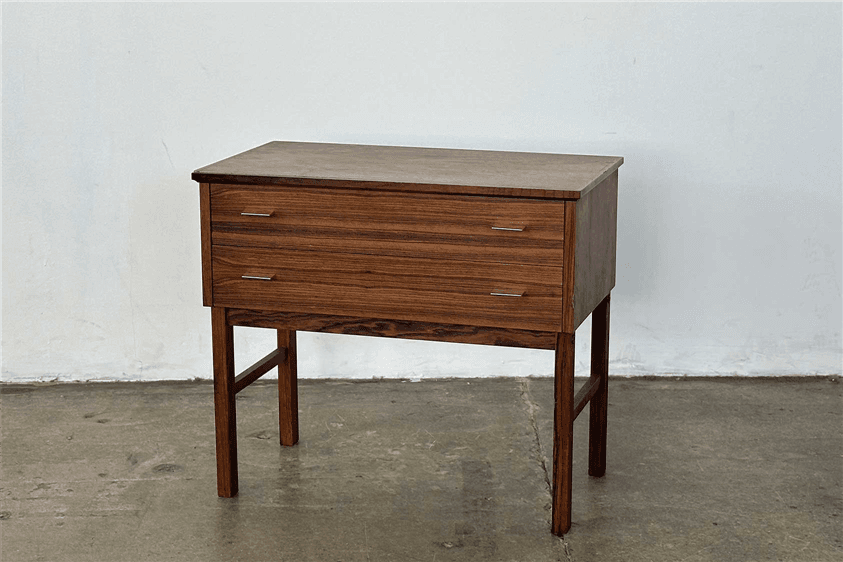 end table 1469
