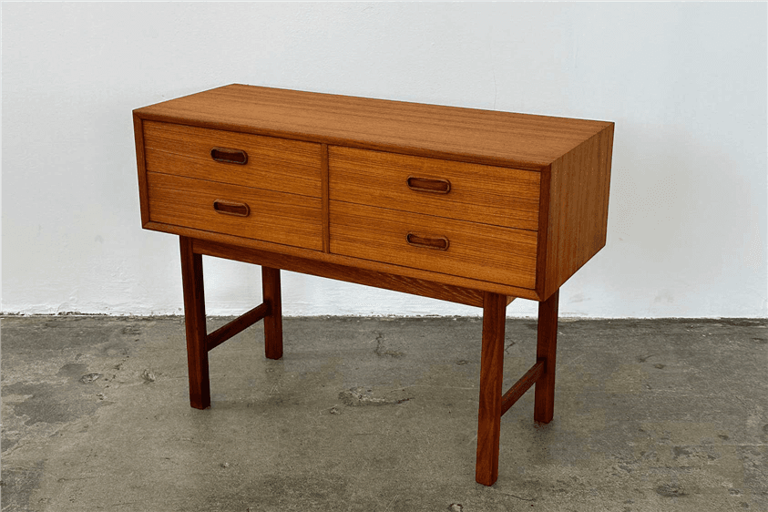 end table 1470