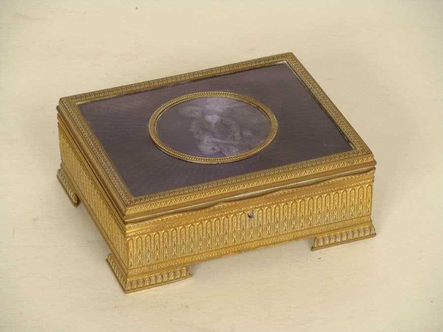 Gilt bronze and enamel box