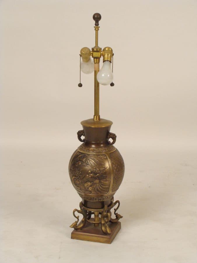 Chinese style brass table lamp