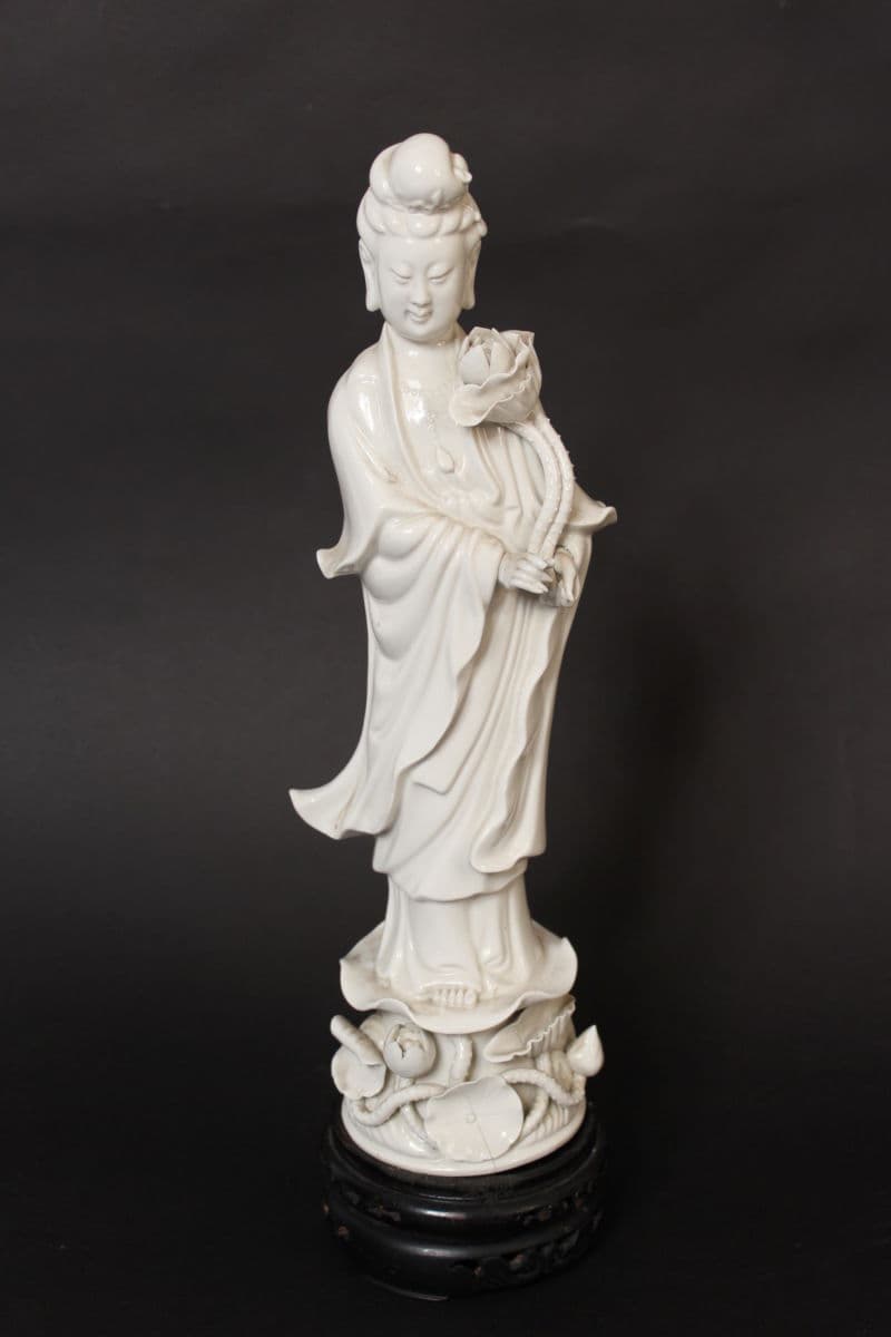 Blanc de chine porcelain figure of Quan Yin