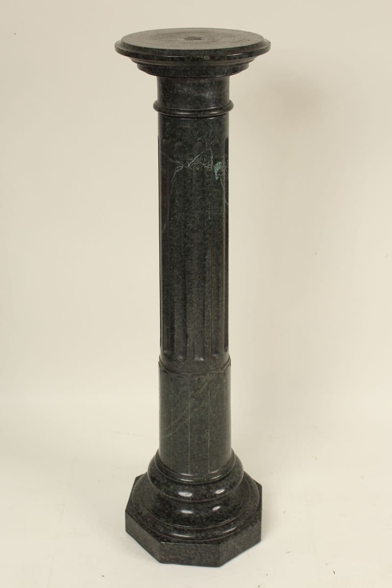 Green marble pedestal