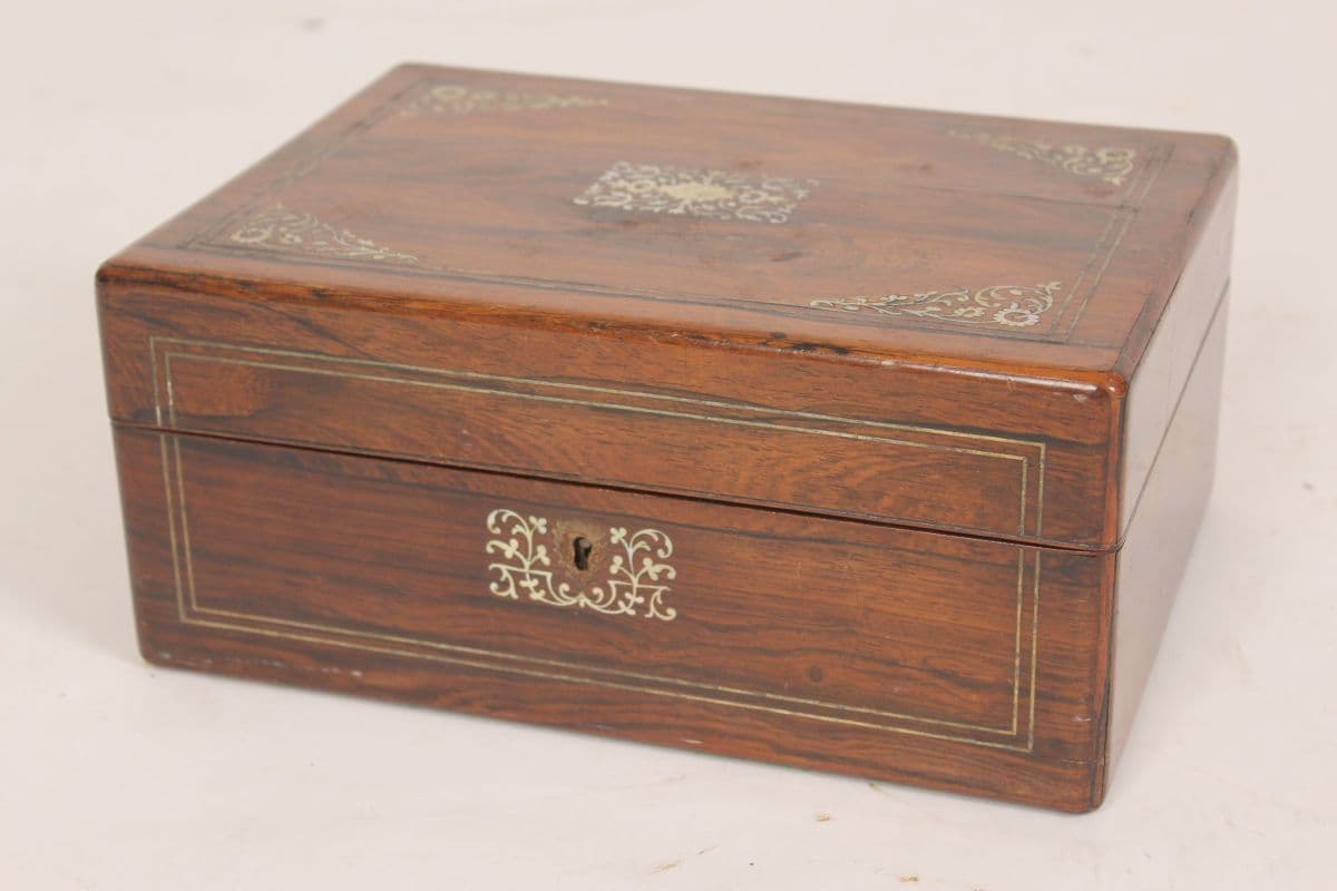 Rosewood trinket box with mother of pearl inlay
