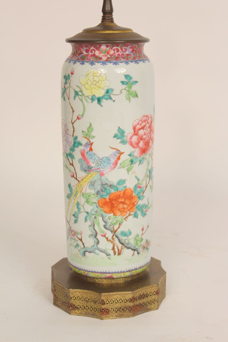 Chinese polychrome decorated porcelain lamp