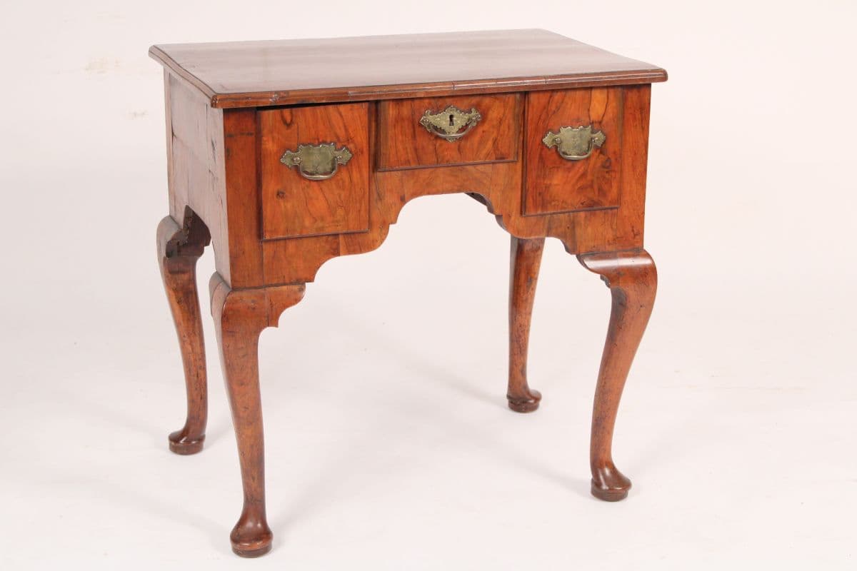 Queen Anne walnut lowboy