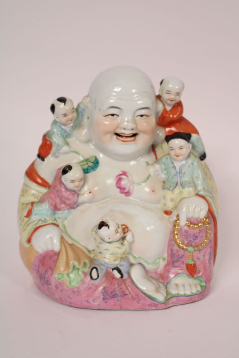 Chinese Porcelain Hoi Toi