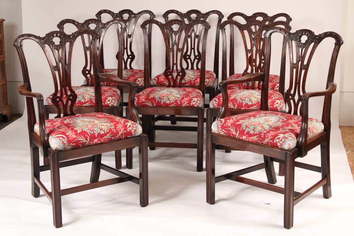 Set of 8 Mahogany Chippendale Style Dining Room Chairs