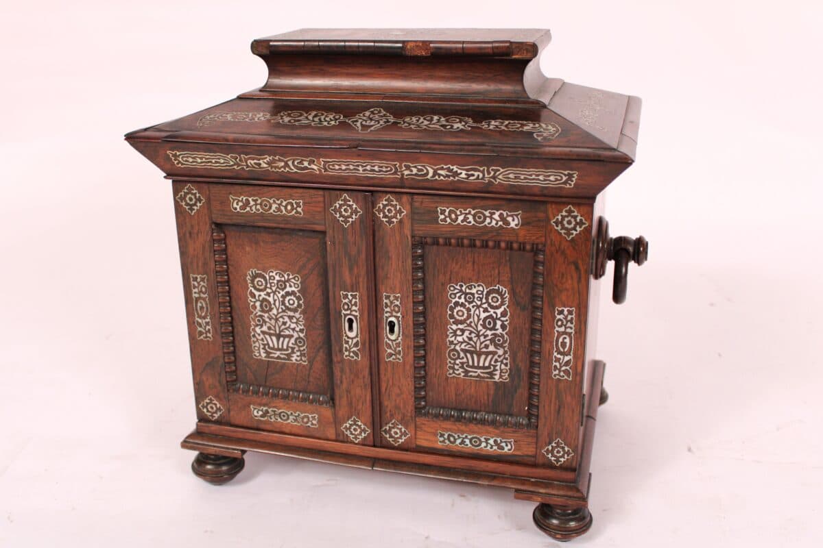 English Edwardian Rosewood Sewing / Jewelry Box With Mother of Pearl Inlay