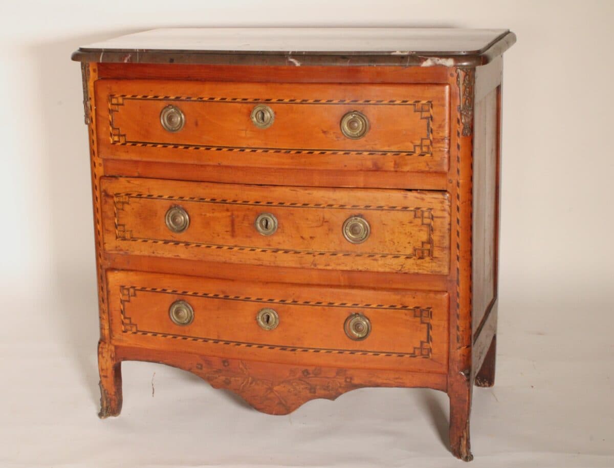 Early 19th Century Continental Louis XV Fruit Wood Chest of Drawers