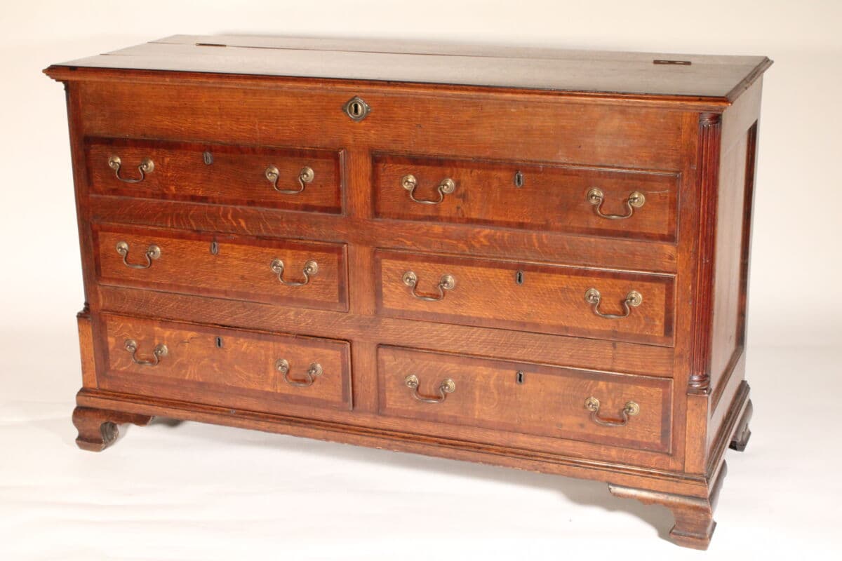 Late 19th Century George III Style Oak Mule Chest