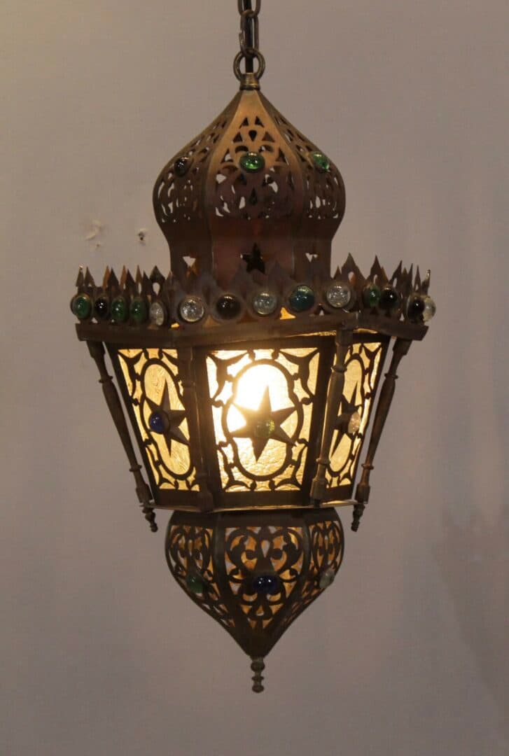 47974. 1930’s Moorish Pendant With Star Motif