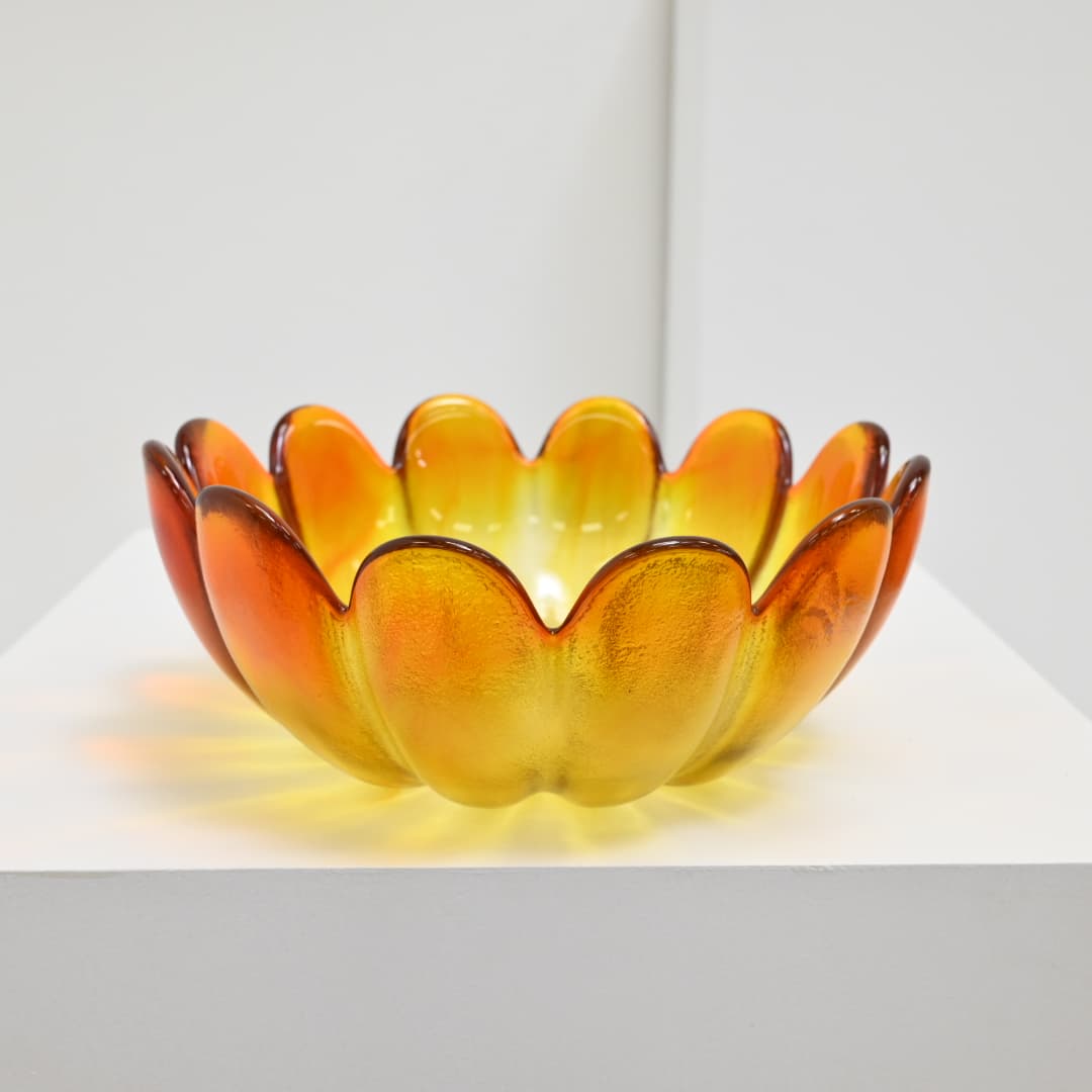 Large Art Glass Petal Bowl - Indiana Glass c. 1970s